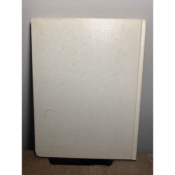 Pillsbury's Bake‎ Off Main Dish Cook Book Hardcover Pillsbury Publishing 1968 - Picture 4 of 8